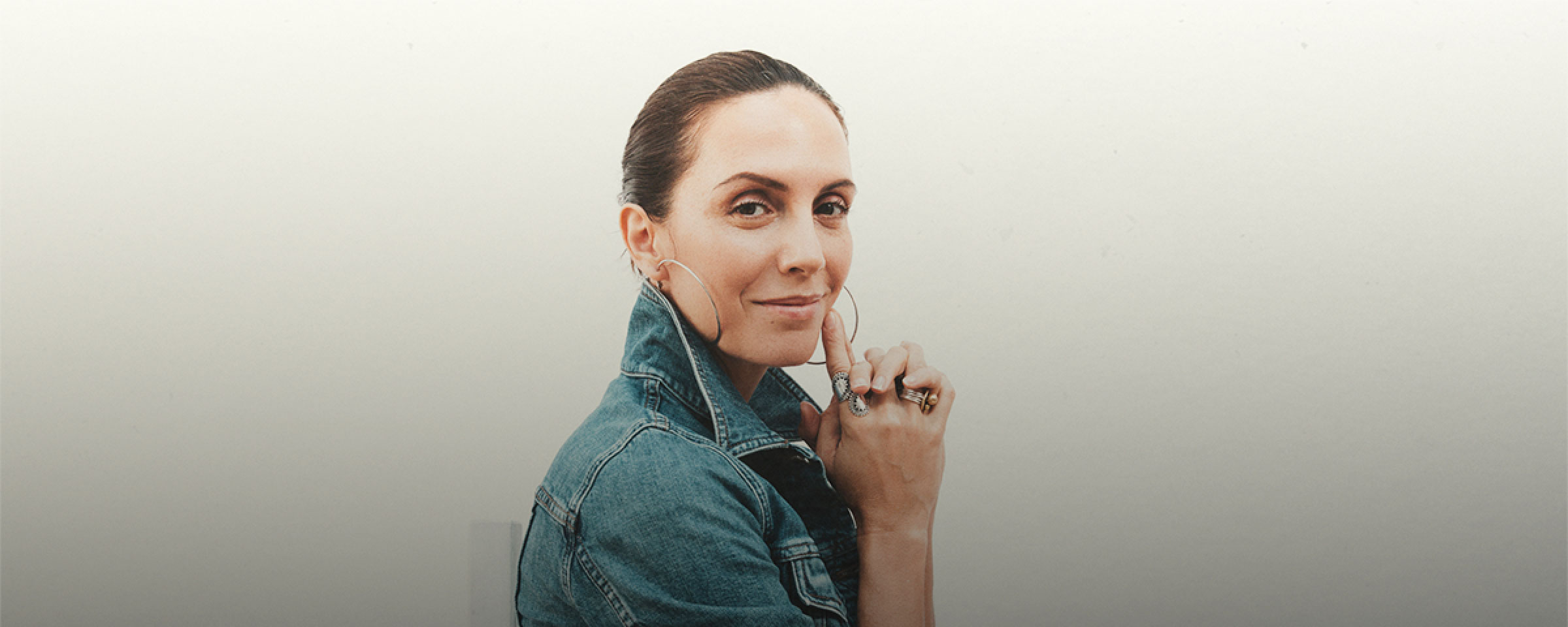 Speaker - Paola Mendoza